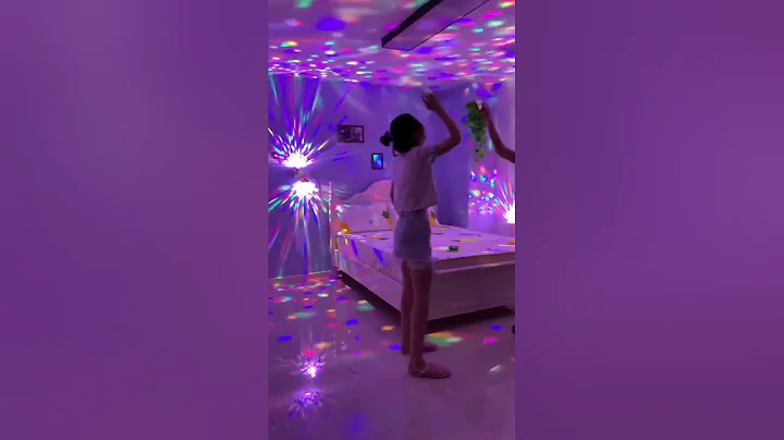 🔥Disco Ball Lamp RGB Rotating LED Party Bulb🔥