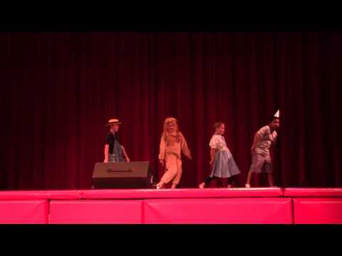 Peyton's first musical, "Oz" with Village Christian Schools Summer Camp - Scene 3