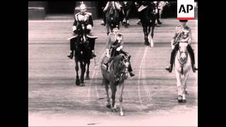 GOD SAVE THE QUEEN - TRAILER - SOUND
