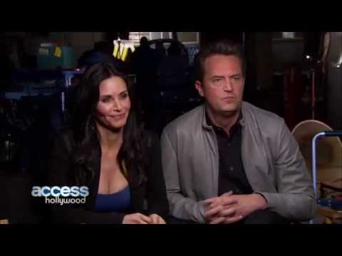 Courteney and Matthew kissing on Go On!