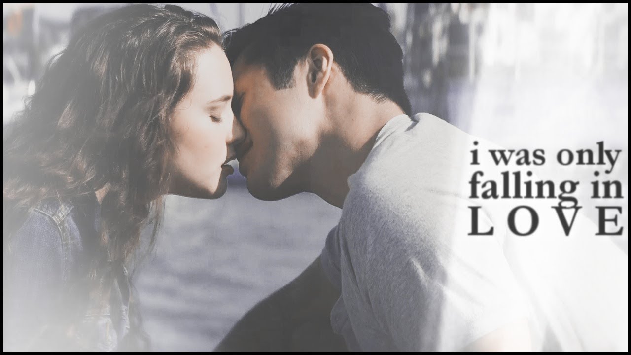 Love me once but love me right красиво написано. I was only falling in love. Everybody say thank you and only spanish. United jazzy the first night. Quotes about love in english.