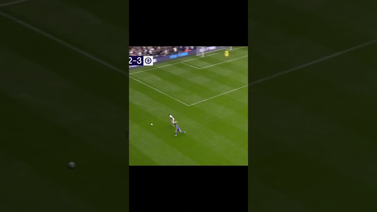 When Juan Mata embarassed Kyle Walker... 