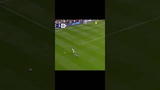 When Juan Mata Embared Kyle Walker...