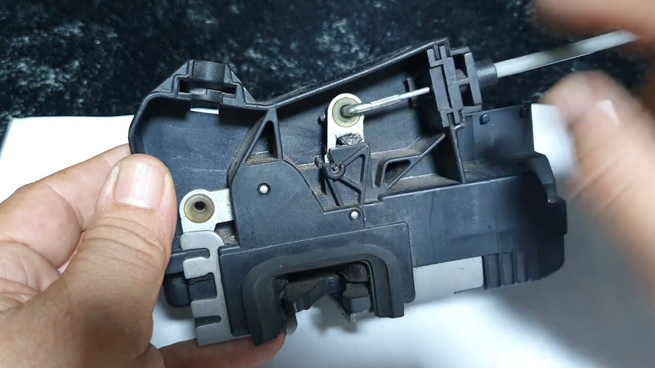 CONSERTAR TRAVA ELÉTRICA MOLA QUEBRADA DO MERIVA, PRISMA, CRUZE, CORSA E ASTRA.