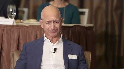 Jeff Bezos on the 4 principles that differentiated Amazon from other companies