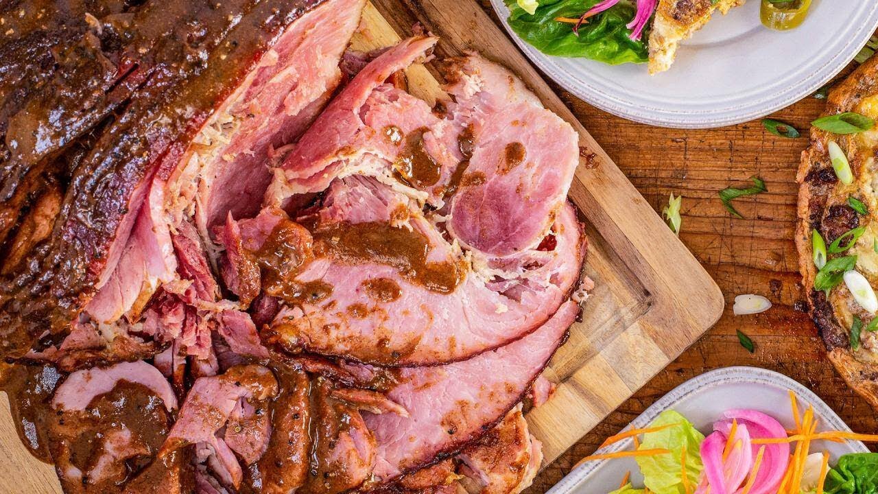 How To Make Spiral Ham with Brown Sugar Red Eye Glaze By Rachael | Rachael Ray Show