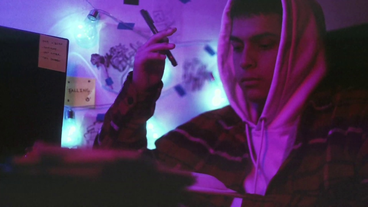 Watch Frank Cube - Falling on YouTube Watch Frank Cube - Falling on YouTube