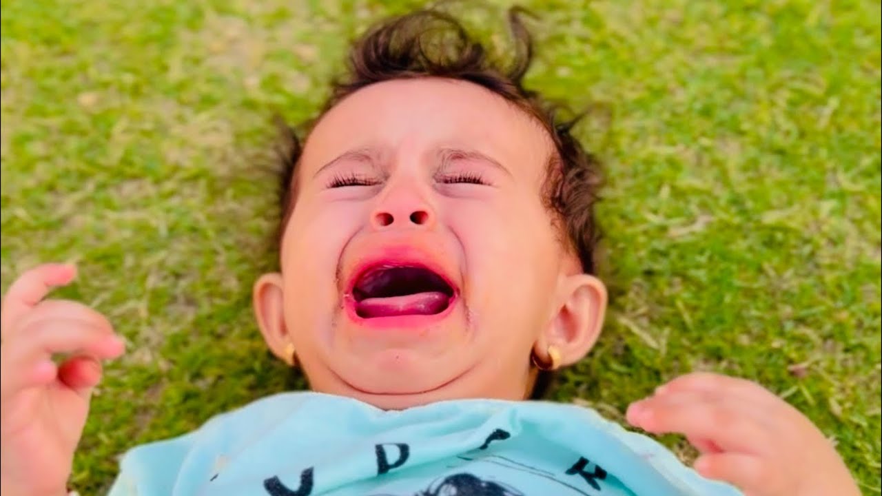 جبر الخواطر الطفل الحزين ( الطفل الباكي )🥹♥️