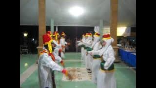 TARI TERBANG LARO DESA CENDONO