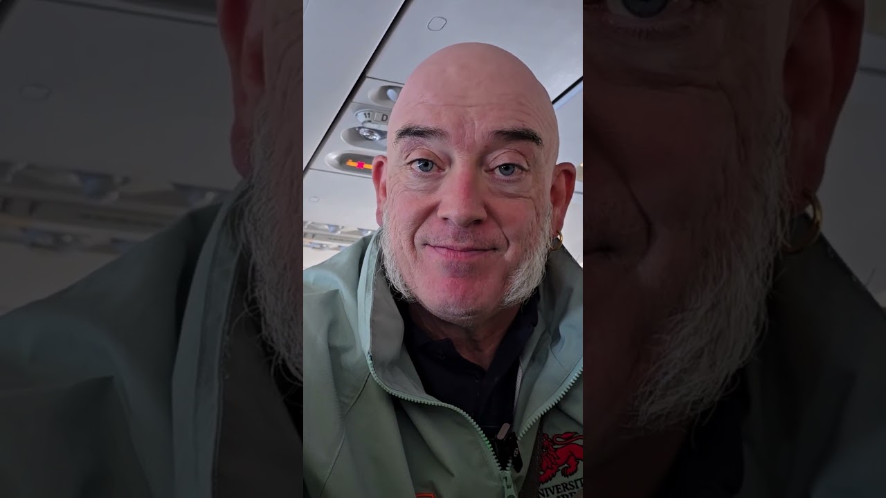 Alberto de Lucas - UN MUNDO SIN ROSTRO HUMANO