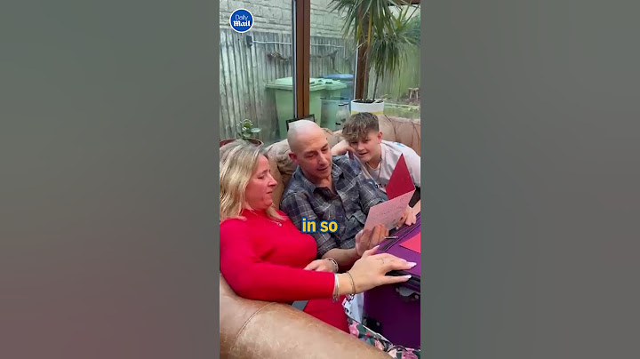 Kids give their parents an emotional Christmas surprise ❤️