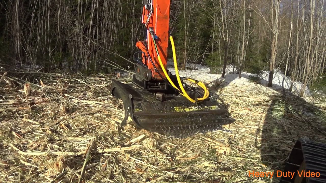 Chain Mulching with Hitachi Zaxis 130