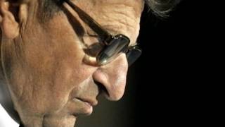 Joe Paterno Dead: Former Penn State Coach Remembered on Campus as Scandal Still Looms