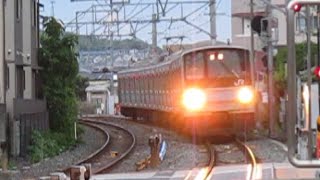 【JR西】奈良線普通京都行き　稲荷駅