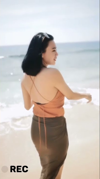 story wa 30 detik wika salim #beach #shorts