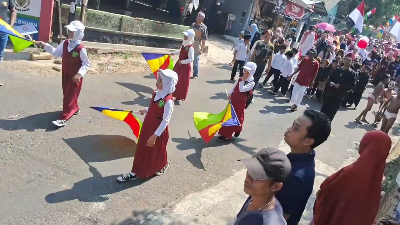 Pawai Karnaval 17 Agustus Yang Ke 78  Di Desa Ciomas