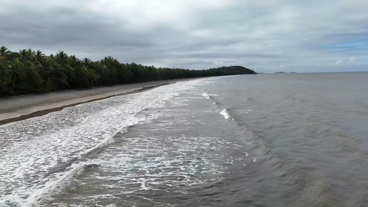 4 mile beach port douglas 