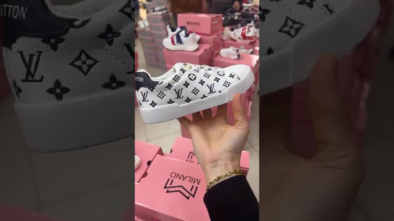 تخفيضاااااات بقوة في أديداس العيد عند look 📍كنستال-وهران