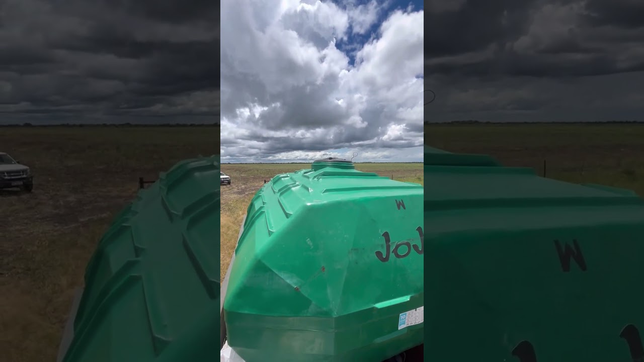 Using a Wolseley engin for pumping water to use for field spraying 🌻