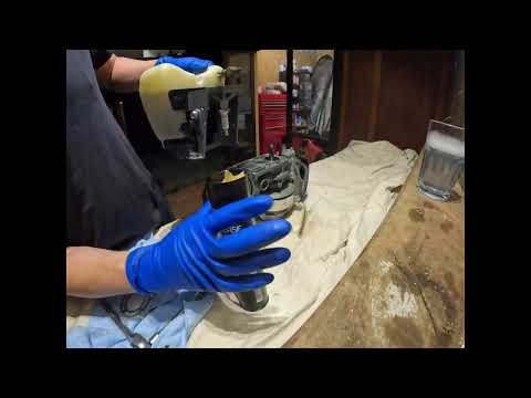 Yamaha 2hp upper water channel clean out and gasket replacement