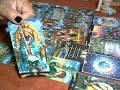 ¿Por qué no quiere tener intimidad conmigo? Tarot interactivo