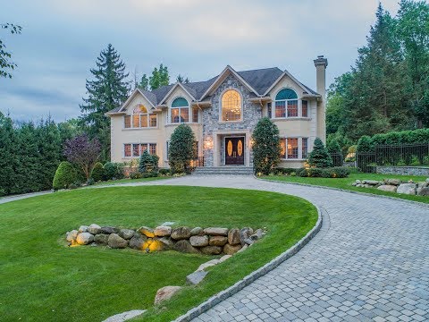 8 Possum Trail, Upper Saddle River, NJ home video tour