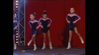 Pronkzitting 2011 Circus Carnavalaria Gardedans Minioren, Dansgarde Purple Rain