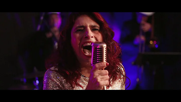 Thats Life, covered and performed by Lisa Arce and...