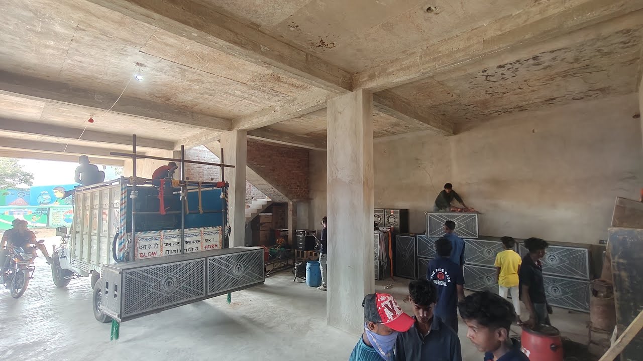 Dj Bishal the fire bass  is live Sarzen cabinet 2/18