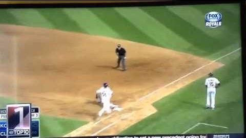 Royals Infante Escobar amazing play