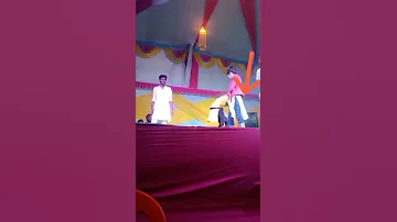 le gayi pyar farak wali song #status #story #bhojpuri #arkestra #dance #shorts #respect #tiktok