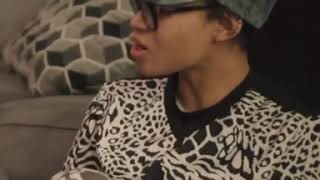 bsimone and vee😂💜