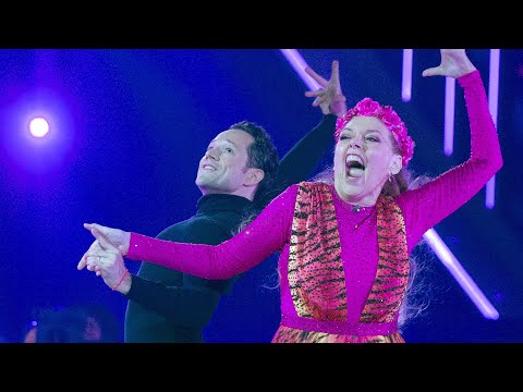 Carole Baskin Dances to ‘Eye of the Tiger’ on ‘DWTS’