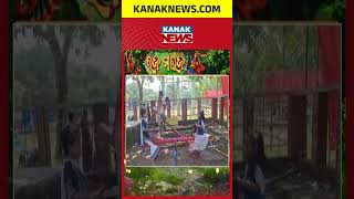 Odisha Rocks On Sesa Raja! Spectacular Swings, Podo Pitha & Raja Paan Stall Rush Across State!