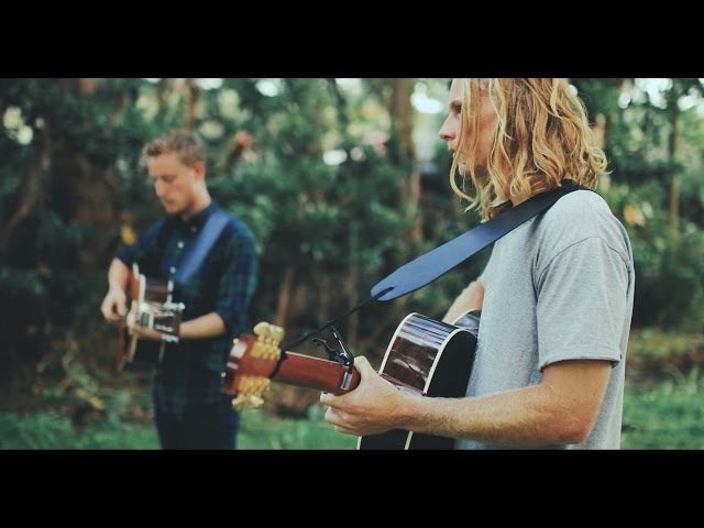 Hollow Coves - Coastline (Lakeside Acoustic Session) class=