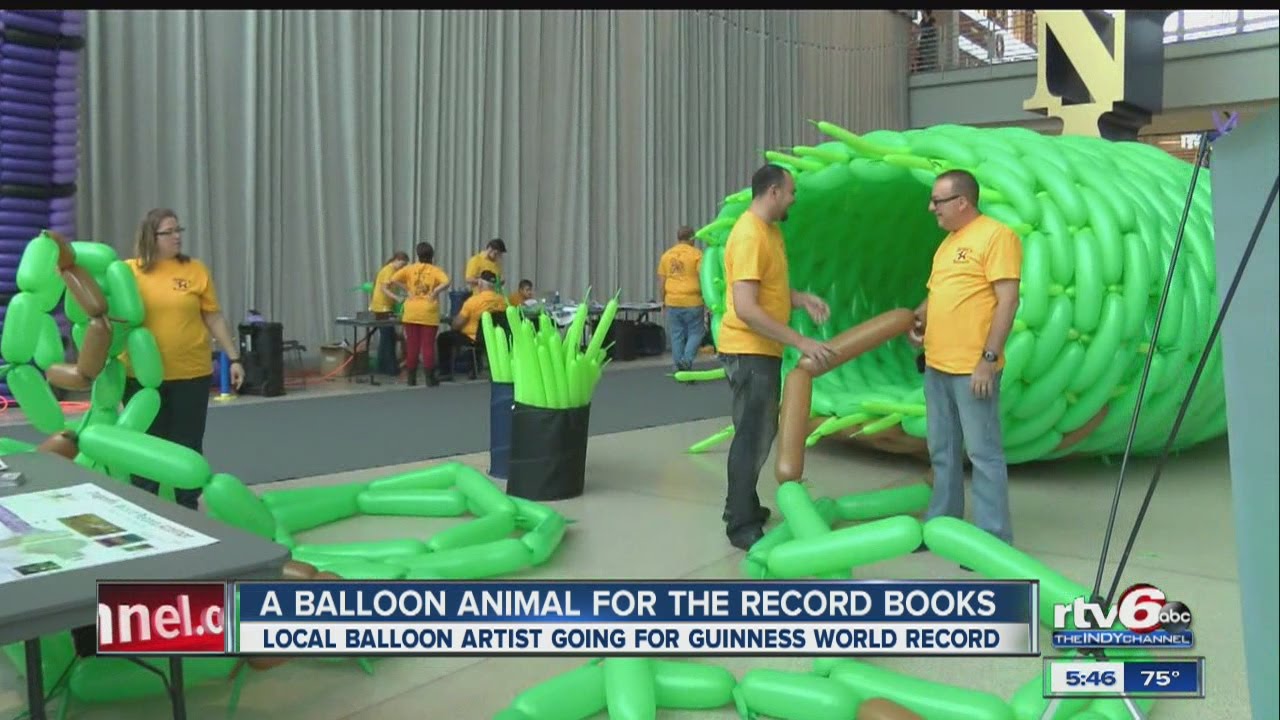 Indiana balloon artist trying to inflate his way into record books