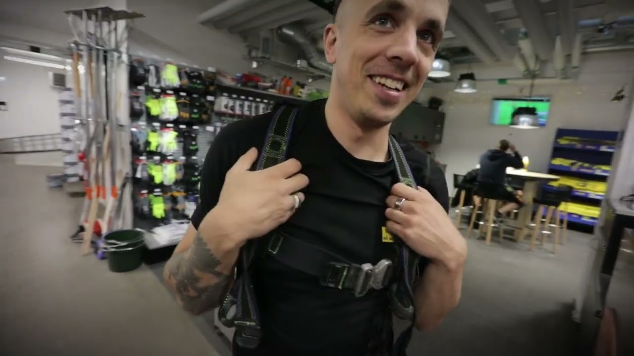 Felsökning VP - Thor tänker säkert - Johan visar hur man plåtar en husgavel