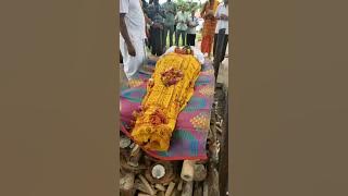 BEGINI PROSES NGABEN - KREMASI HINDU INDIA