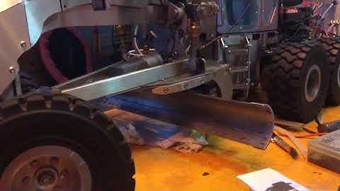 Test run for RC Motor Grader - 14M