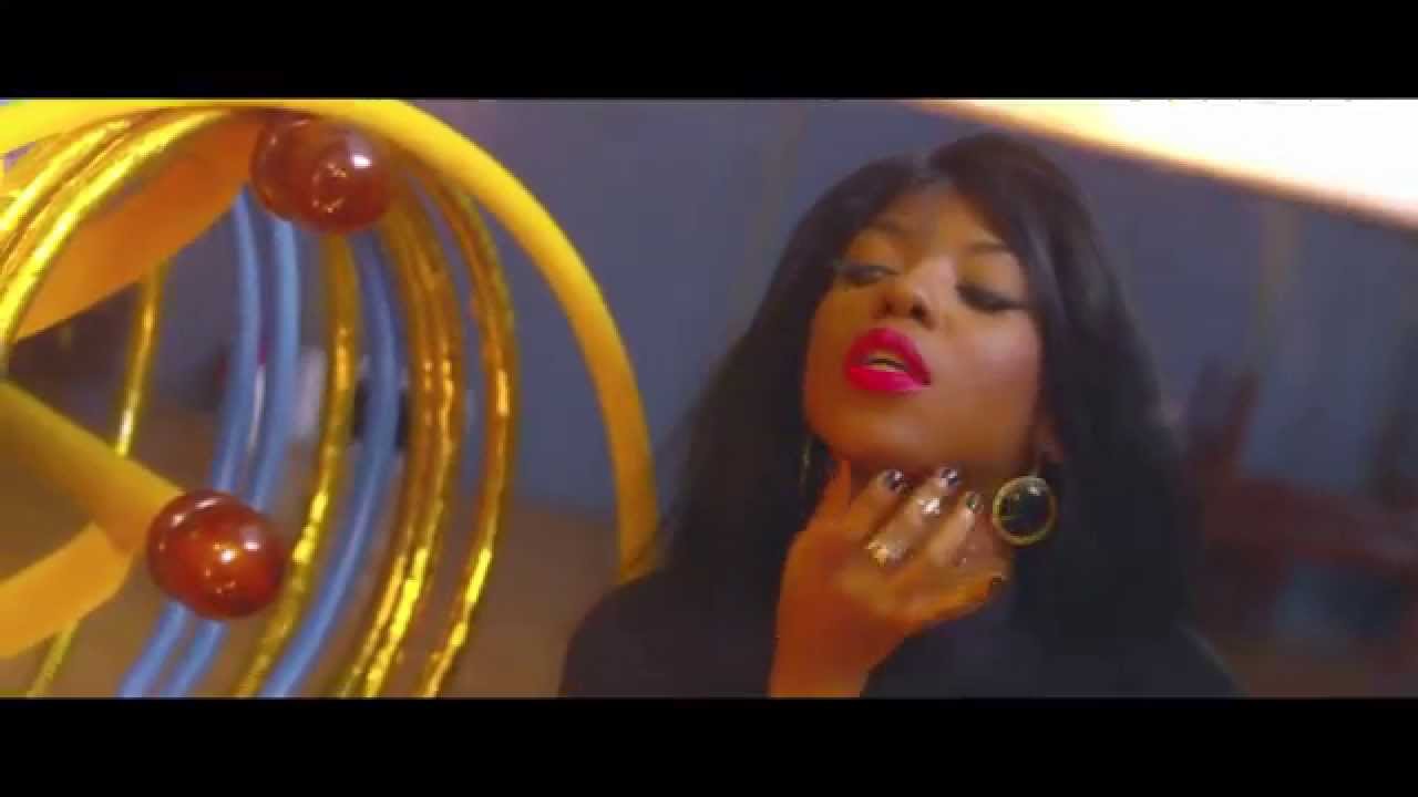 Afrikanas - Eu sou Topé (Video Oficial)