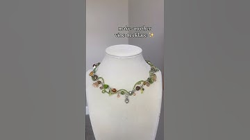 “Showcasing My Elegant Handmade Beaded Necklace: See the Stunning Details and Design! 🌟💎”