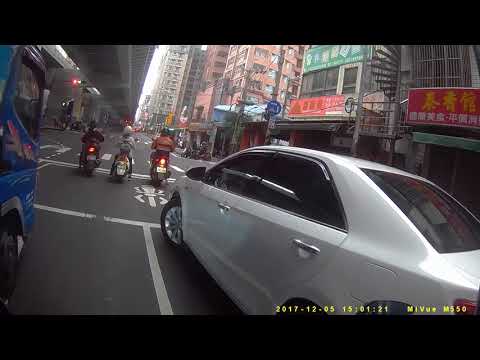 三寶正常發揮#23｜橫跨三車道左轉｜中和景平路｜馬路三寶系列｜chiang1xx3｜