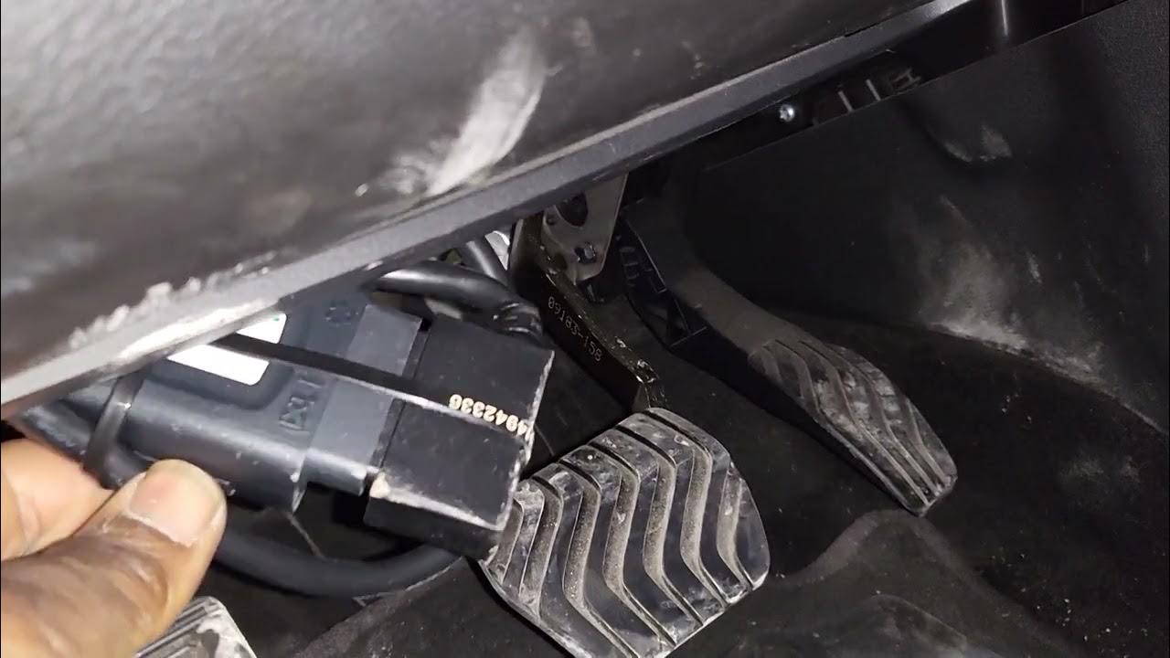 2020_2022 Nissan_altima_Maxima_sentra Obd2 Connector Location - YouTube