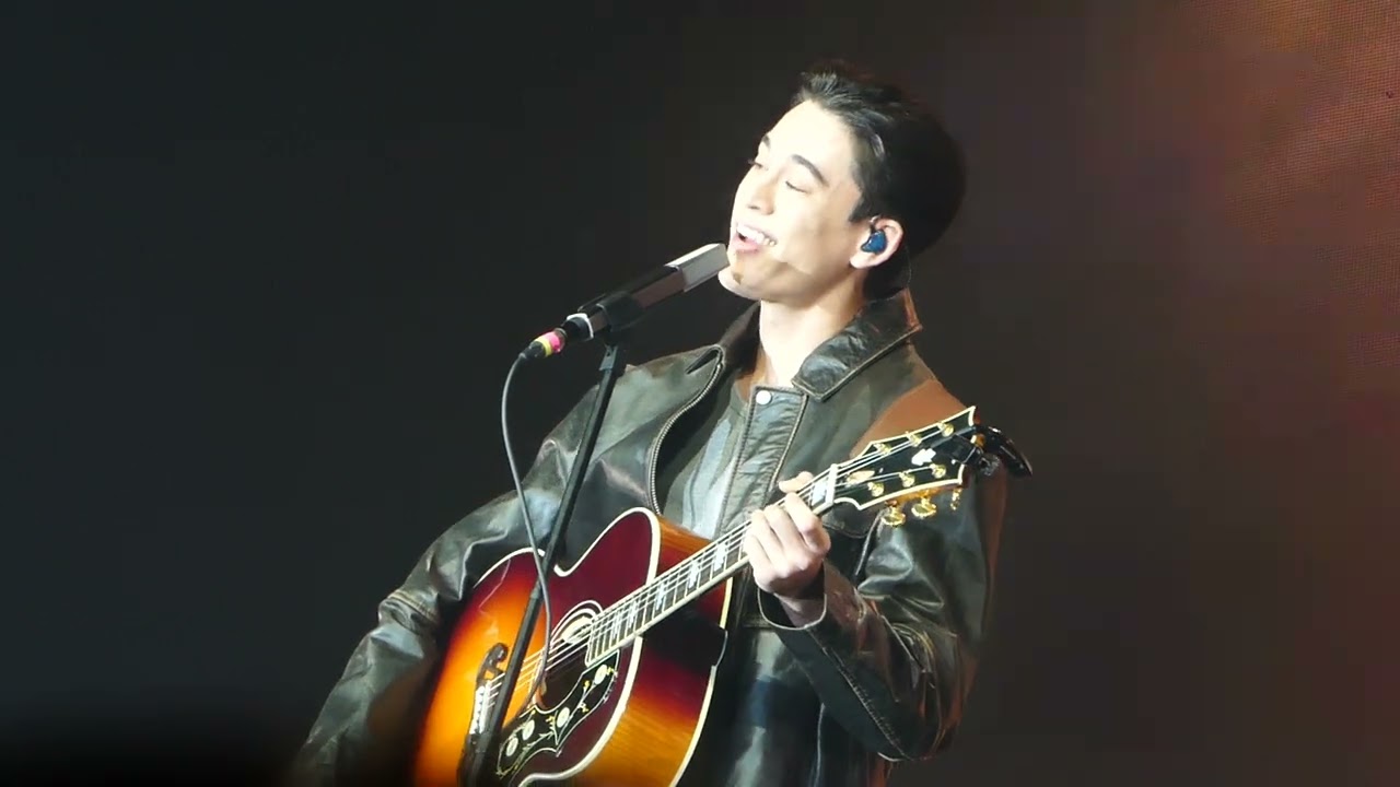 Gawin @ Gmmtv Musicon Singapore Day2 - YouTube