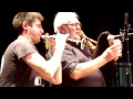 Danse Bretonne : Gavotte Dardoup avec Irvoas Père et Fils au fest noz de Chateauneuf du Faou en 2012