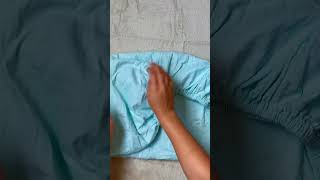 FOLDING CRIB SHEETS / organize your nursery closet