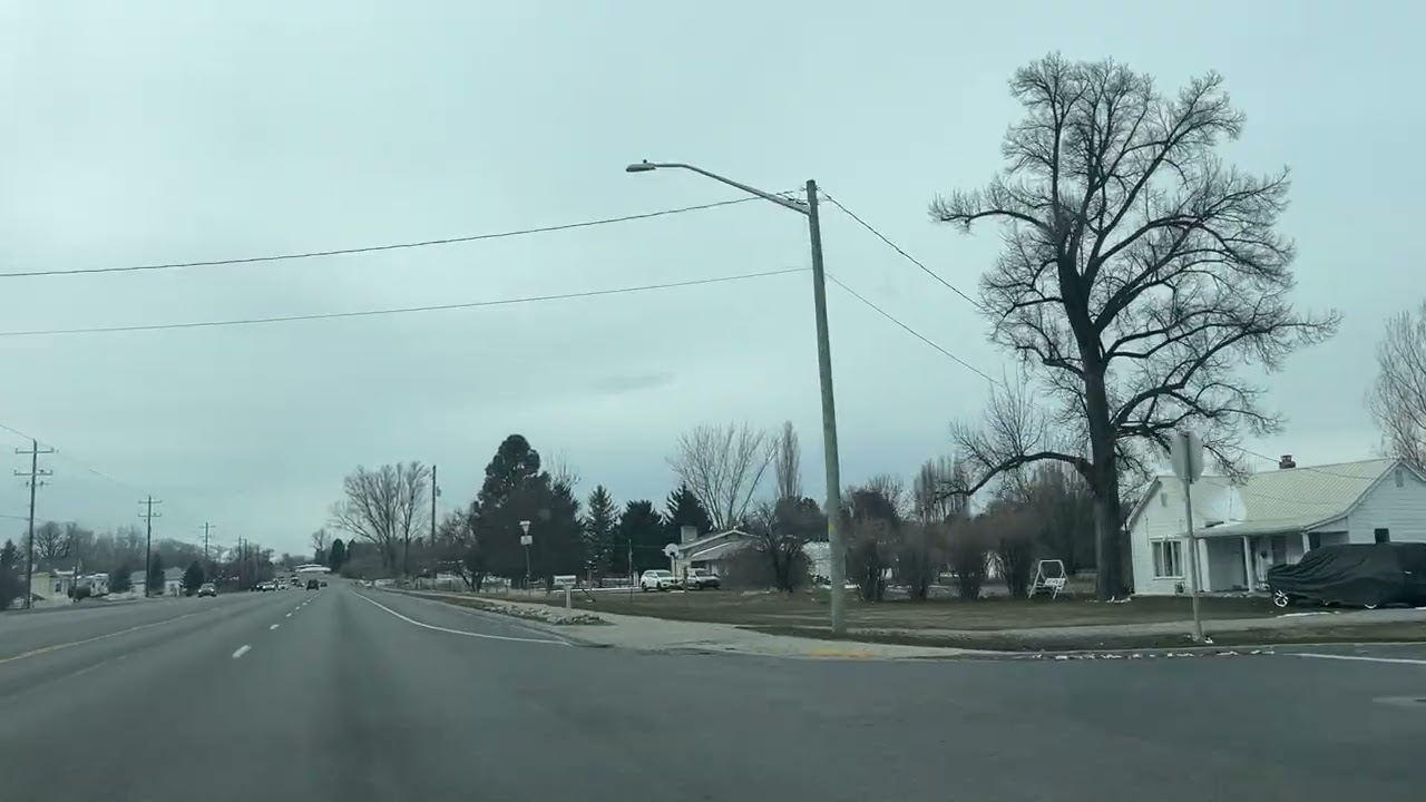 Cache Valley's January gray - A drive from Logan to Hyrum, Utah