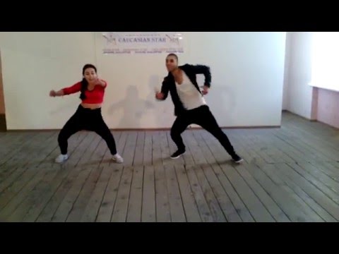 Hip Hop-ს ცეკვავენ ,, ხელოვნებისა და მეცნიერების აკადემის \' სტუდენტები !!!