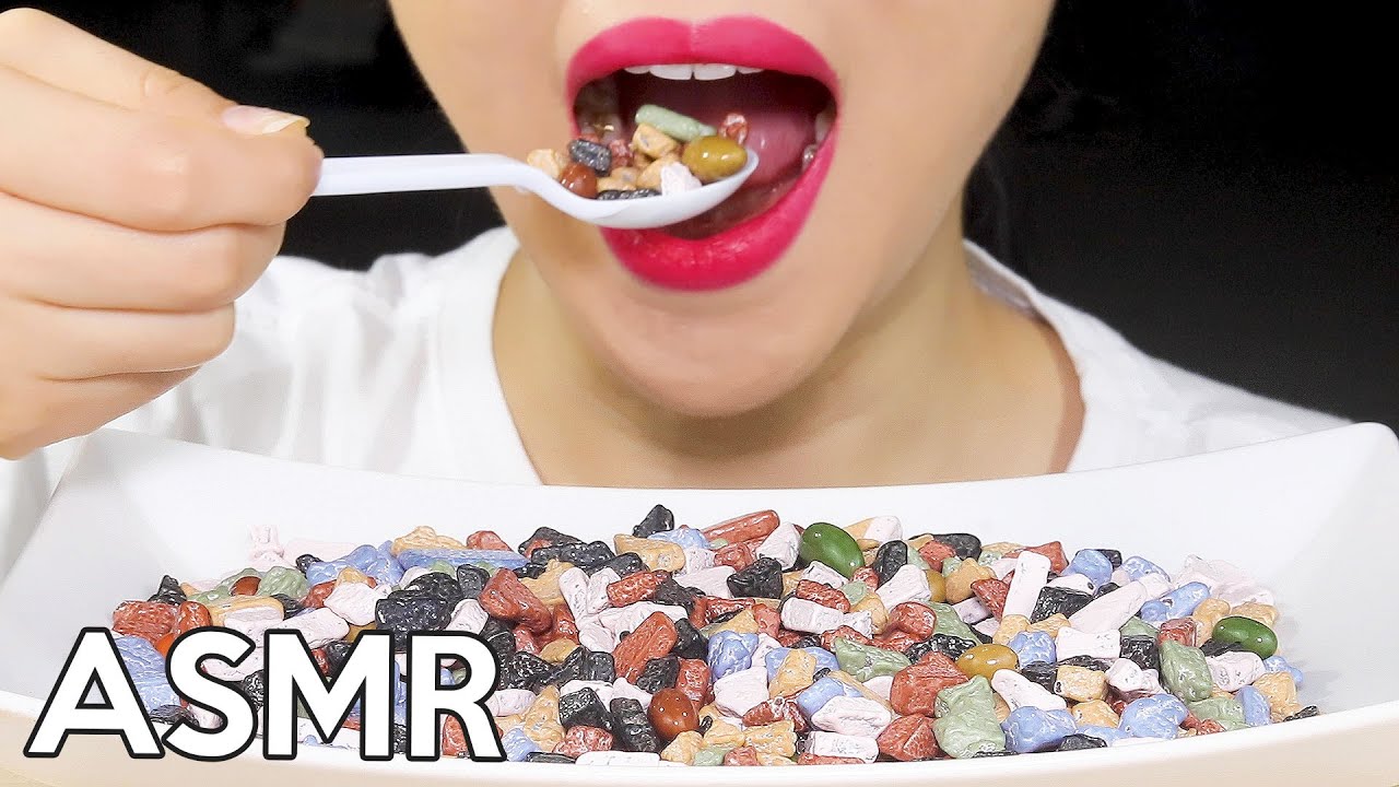 ASMR Chocolate Rocks 조약돌초콜릿 먹방 Crunchy🍫 Eating Sounds - YouTube