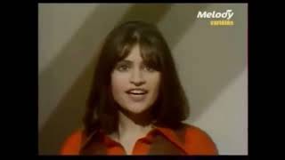 Julie Dassin   C'est bon signe HD+Paroles Information